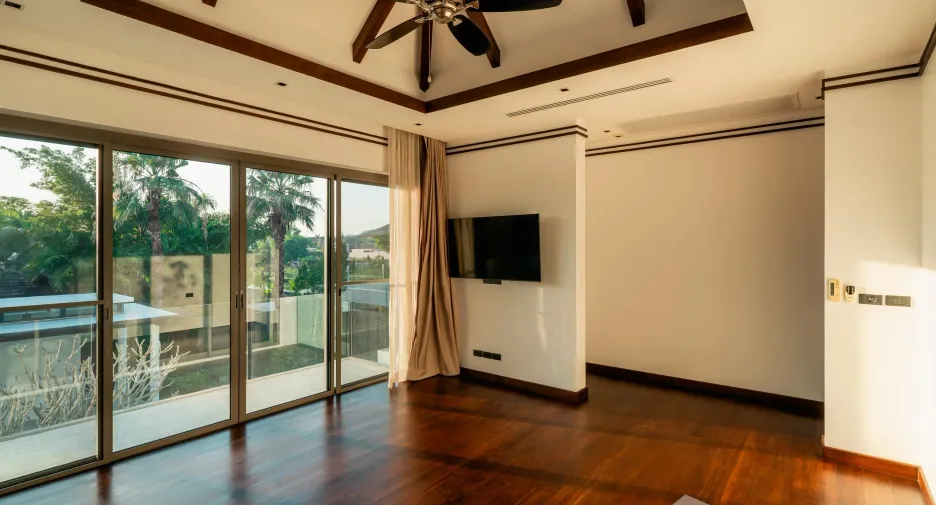 For sale 6 bedrooms villa in Thalang, Phuket