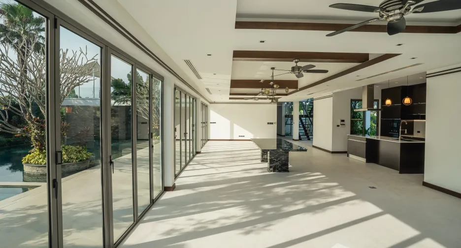 For sale 6 bedrooms villa in Thalang, Phuket