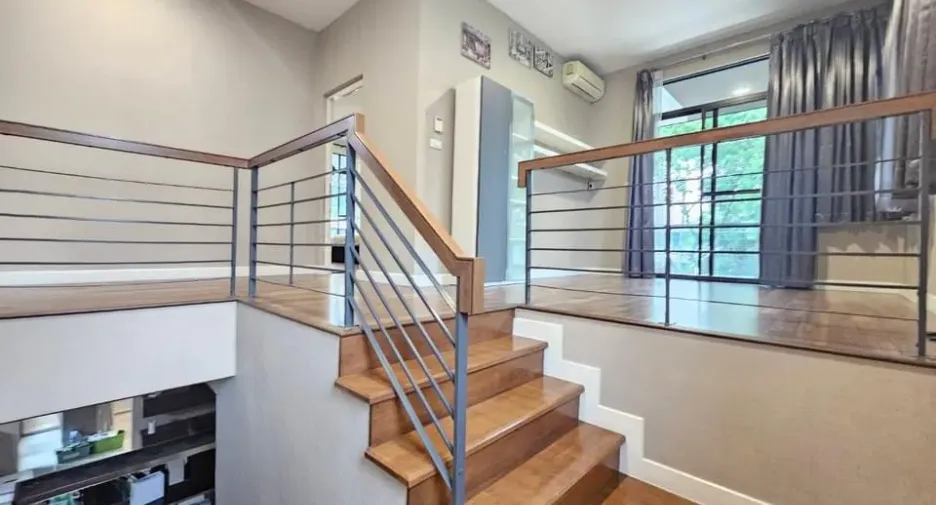 For sale 4 bedrooms house in Prawet, Bangkok