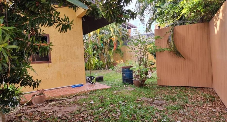 For sale 3 bedrooms villa in Mueang Phuket, Phuket
