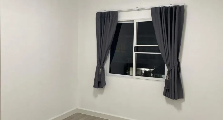 For rent 3 bedrooms townhouse in Mueang Nonthaburi, Nonthaburi