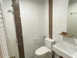 Аренда 3 спальни таунхаус в Mueang Nonthaburi, Нонтабури