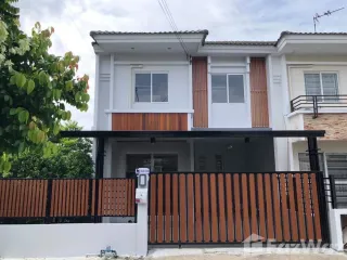 Аренда 3 спальни таунхаус в Mueang Nonthaburi, Нонтабури