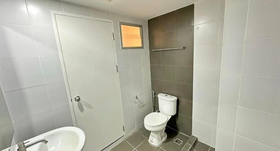 For sale 1 bed condo in Bang Kapi, Bangkok