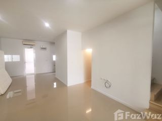For sale 3 bedrooms townhouse in Bang Khun Thian, Bangkok