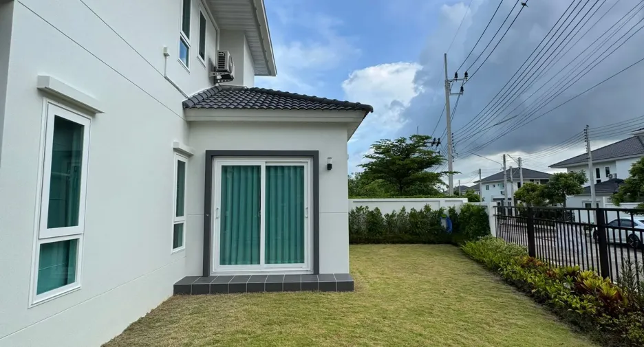For rent 4 ベッドルーム house in Mueang Phuket, Phuket