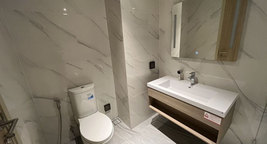 For rent 1 bed condo in Bang Lamung, Chonburi