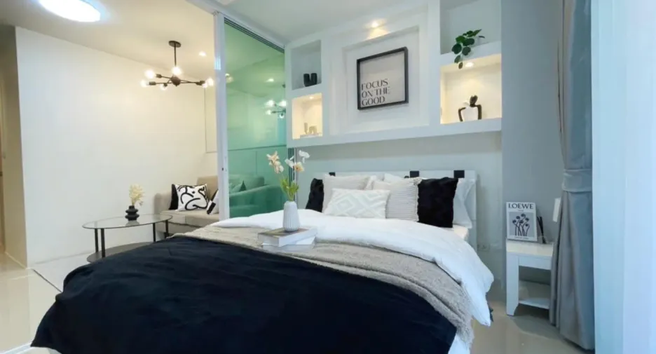 For sale 1 bed condo in Wang Thonglang, Bangkok