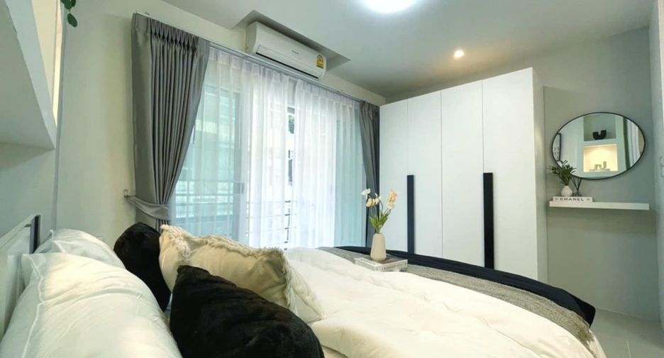 For sale 1 bed condo in Wang Thonglang, Bangkok