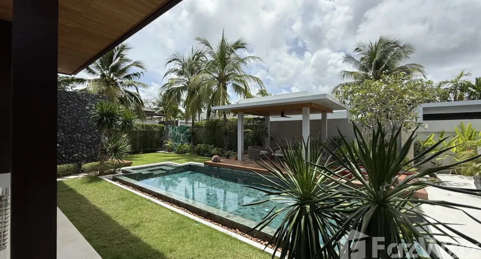 Villa en venta de 4 habitaciones en Thalang, Phuket