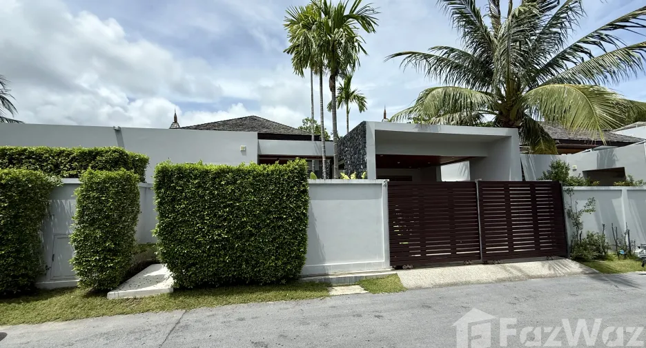 Villa en venta de 4 habitaciones en Thalang, Phuket