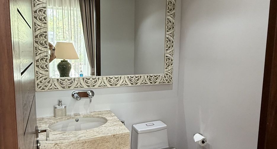 Villa en venta de 4 habitaciones en Thalang, Phuket