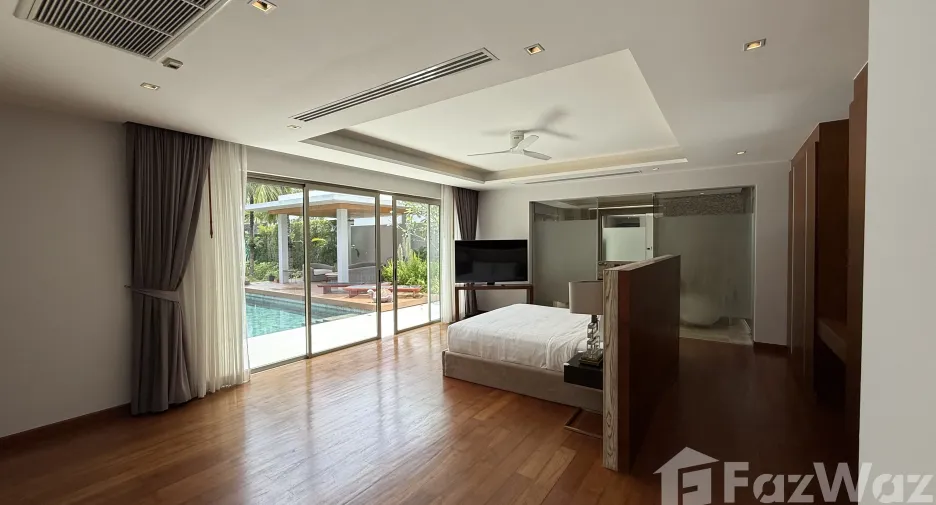 Villa en venta de 4 habitaciones en Thalang, Phuket