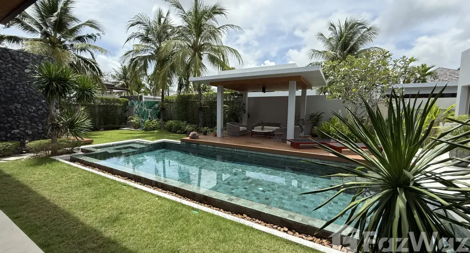 Villa en venta de 4 habitaciones en Thalang, Phuket