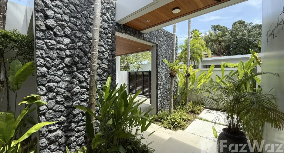 Villa en venta de 4 habitaciones en Thalang, Phuket