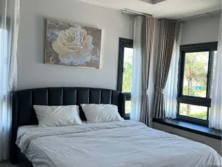 For rent 4 bedrooms house in Mueang Phuket, Phuket