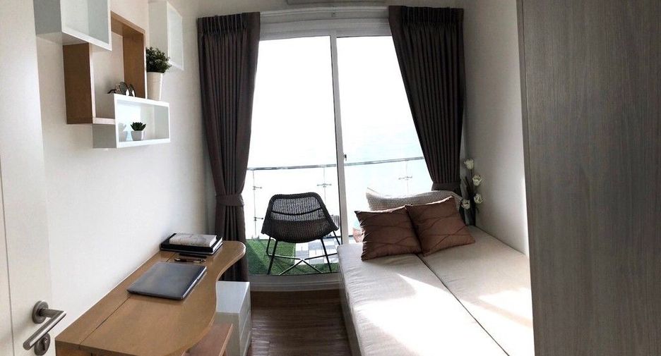 For sale 2 bedrooms condo in Si Racha, Chonburi