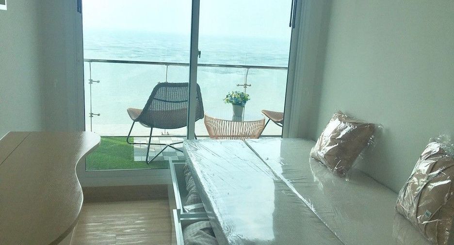 For sale 2 bedrooms condo in Si Racha, Chonburi