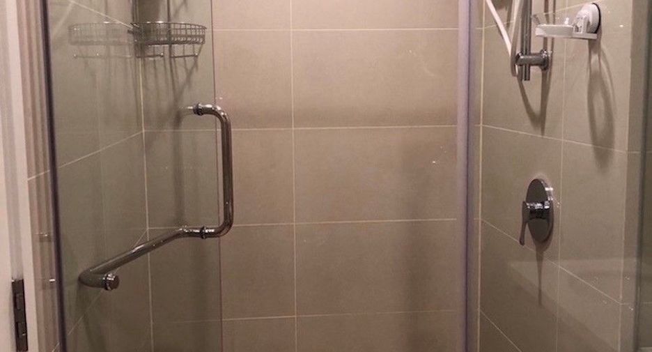 For sale 2 bedrooms condo in Si Racha, Chonburi