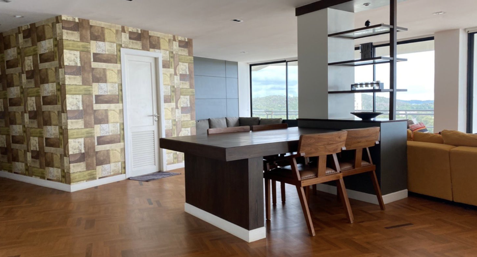 For sale 5 bedrooms condo in Mueang Rayong, Rayong