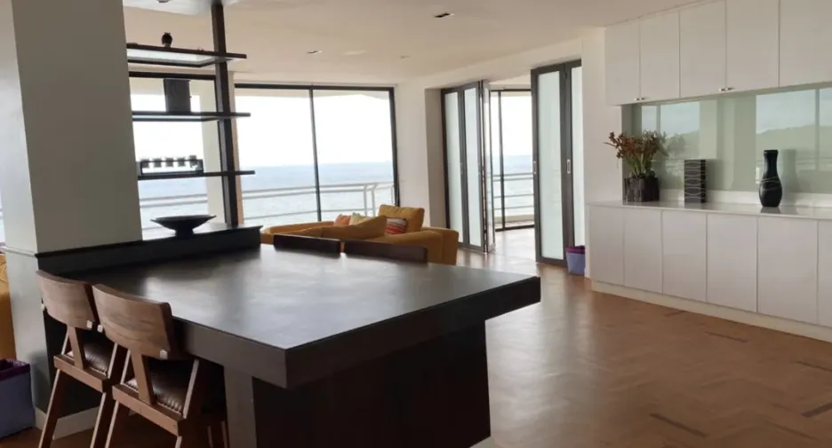 À vendre 5 chambres condo à Mueang Rayong, Rayong