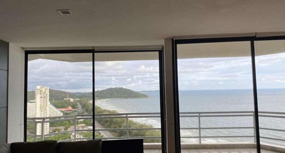 For sale 5 bedrooms condo in Mueang Rayong, Rayong
