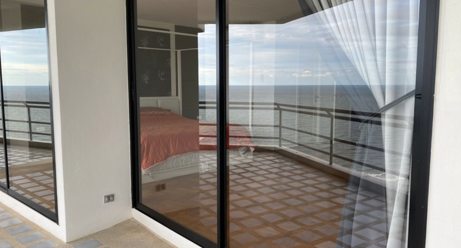 For sale 5 bedrooms condo in Mueang Rayong, Rayong