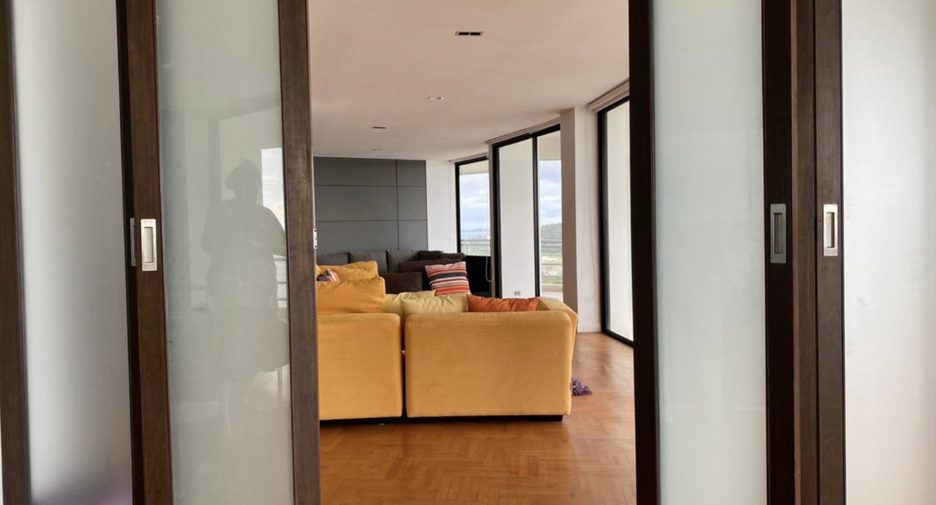 For sale 5 bedrooms condo in Mueang Rayong, Rayong