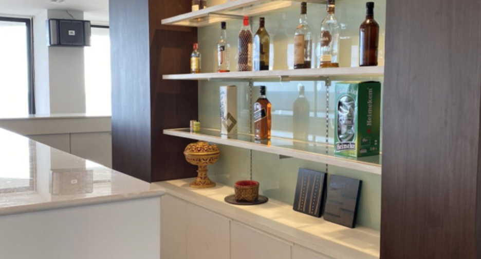 For sale 5 bedrooms condo in Mueang Rayong, Rayong