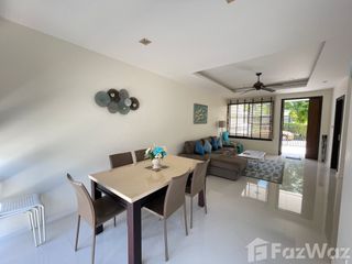 For rent 3 bedrooms townhouse in Thalang, Phuket