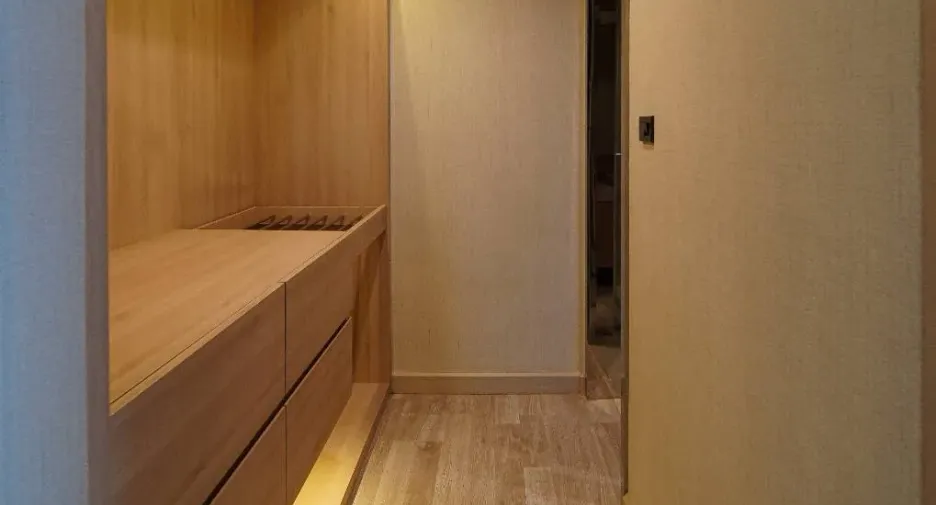 For sale and for rent 2 bedrooms condo in Yan Nawa, Bangkok