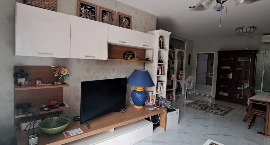 For sale 4 bedrooms villa in Kathu, Phuket