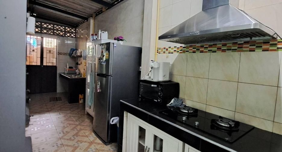 For sale 4 bedrooms villa in Kathu, Phuket