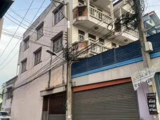 For rent 2 bedrooms retail Space in Uthai, Phra Nakhon Si Ayutthaya