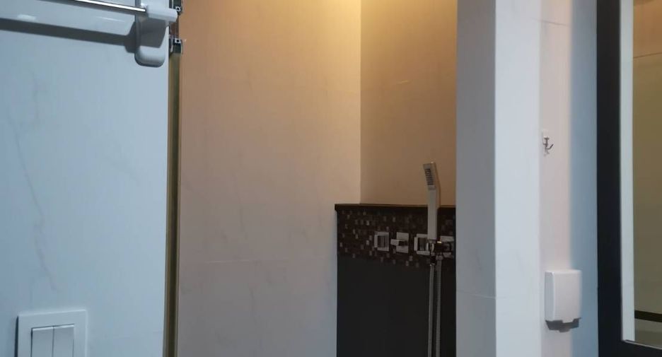 Wohnung zum Kauf und zur Miete mit 1 Zimmer in Huai Khwang, Bangkok