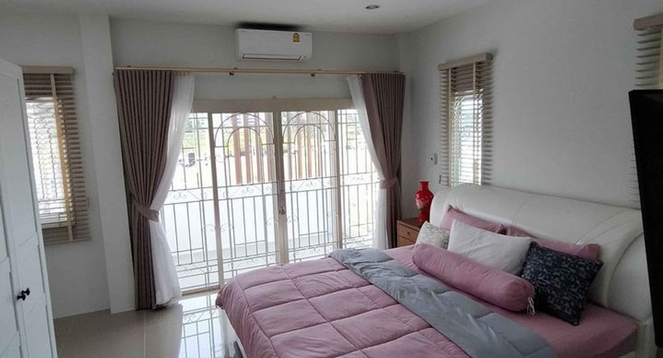 For rent 3 bedrooms house in Mueang Phuket, Phuket