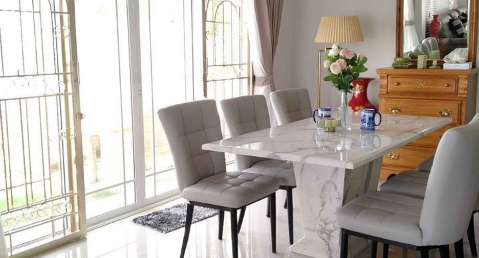 For rent 3 bedrooms house in Mueang Phuket, Phuket