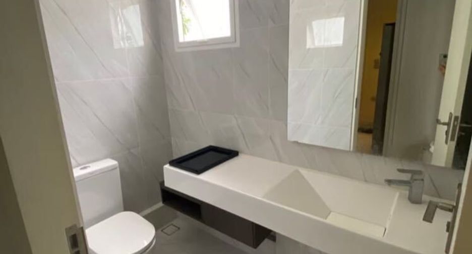 Casa en venta de 4 habitaciones en Mueang Nonthaburi, Nonthaburi