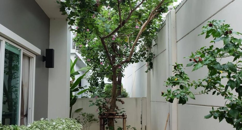 Casa en venta de 4 habitaciones en Mueang Nonthaburi, Nonthaburi