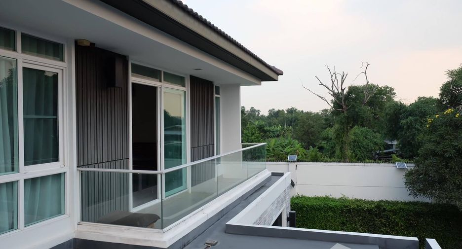 Casa en venta de 4 habitaciones en Mueang Nonthaburi, Nonthaburi