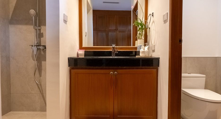 For rent 7 bedrooms villa in Thalang, Phuket