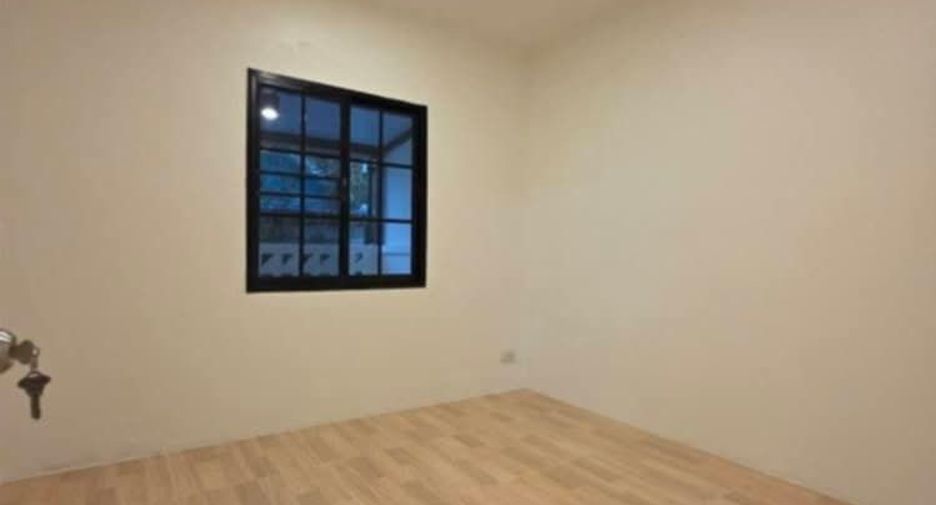 For sale 2 bedrooms townhouse in Lat Lum Kaeo, Pathum Thani