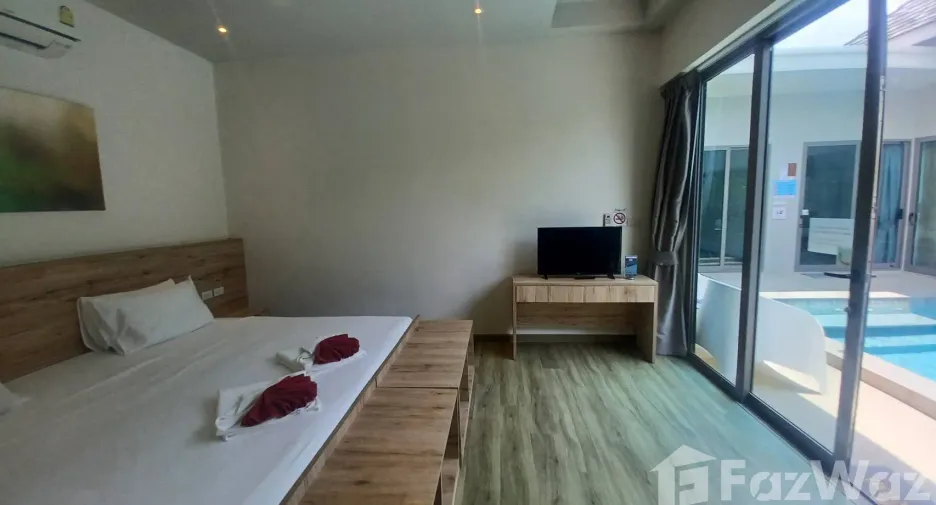 For rent 4 bedrooms villa in Thalang, Phuket
