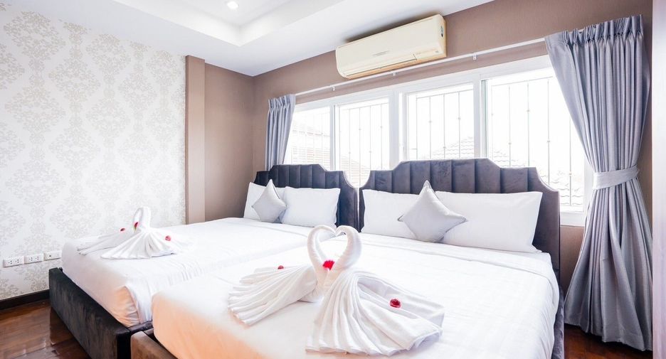 Villa en venta de 5 habitaciones en Bang Lamung, Chonburi