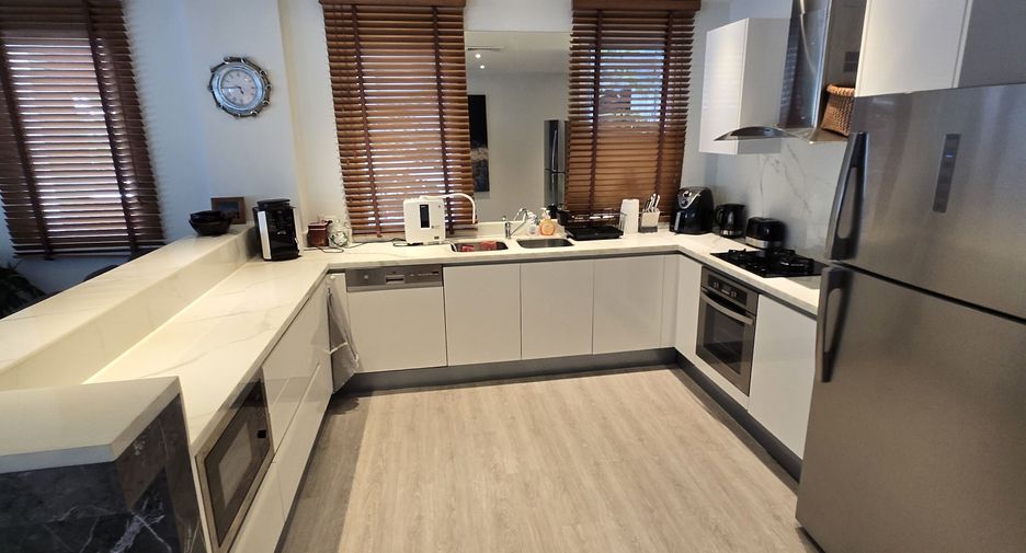 For sale 3 bedrooms condo in Thalang, Phuket