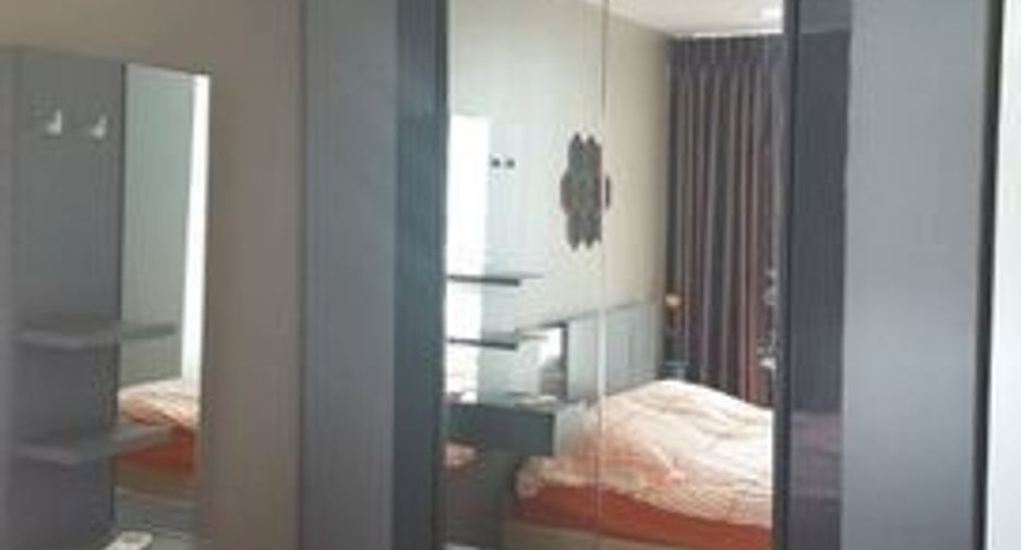 For sale 1 bed condo in Bang Phlat, Bangkok