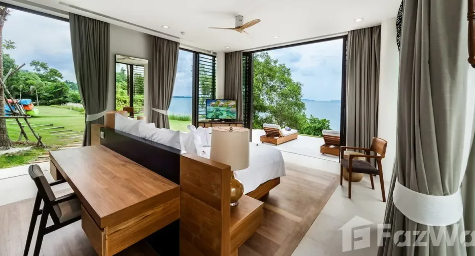 For sale 7 bedrooms villa in Thalang, Phuket