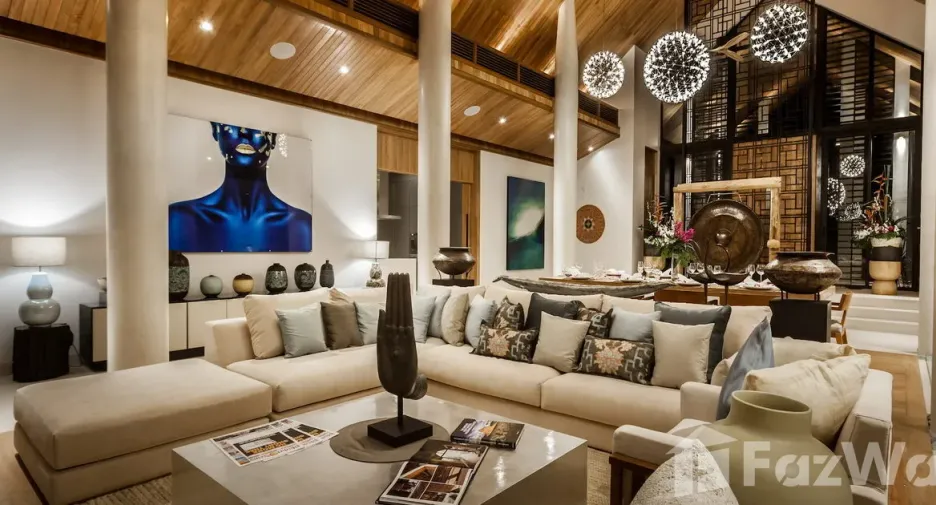 For sale 7 bedrooms villa in Thalang, Phuket