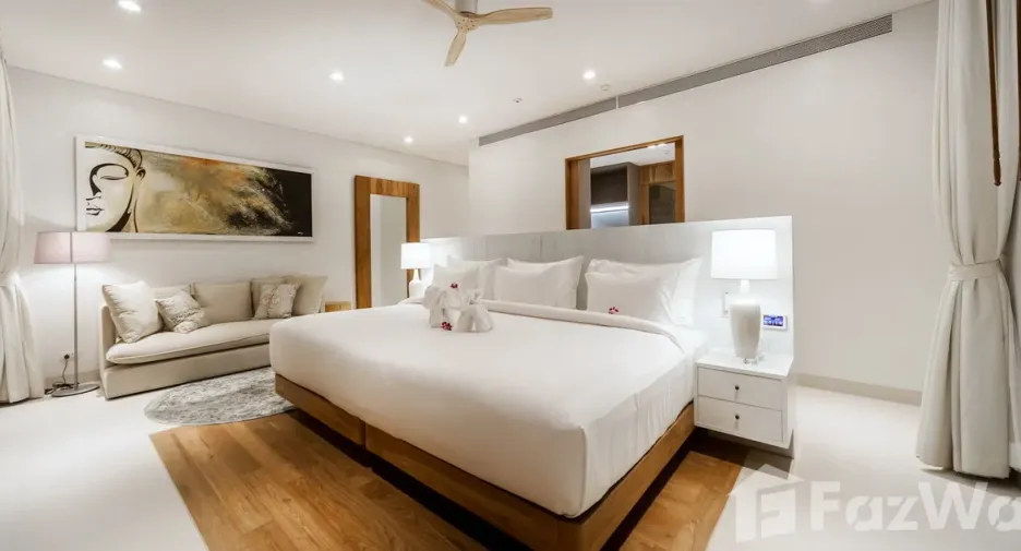 For sale 7 bedrooms villa in Thalang, Phuket