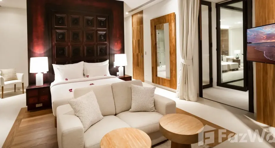 For sale 7 bedrooms villa in Thalang, Phuket